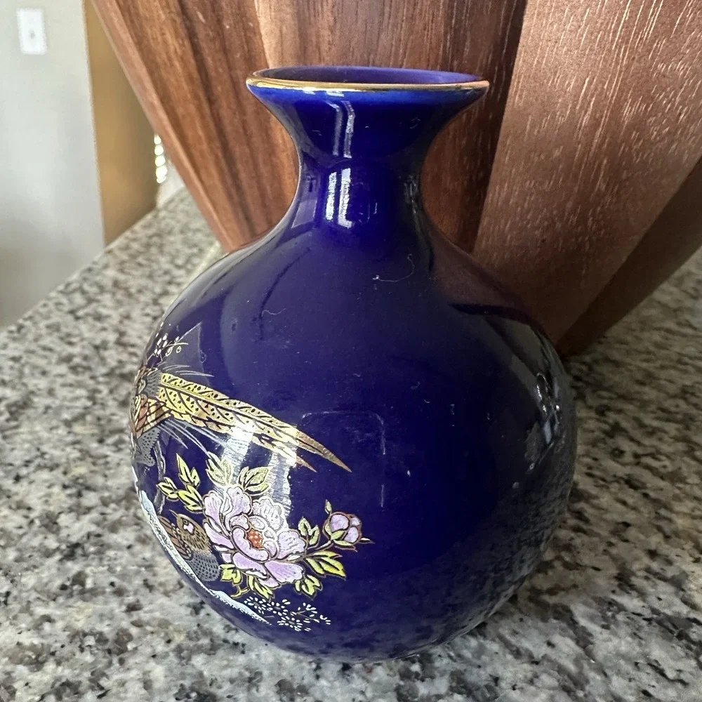 VTG Kutani Vase 4.5 Inch Cobalt Blue Porcelain‎ Japan Gold Bird Blooming Flowers